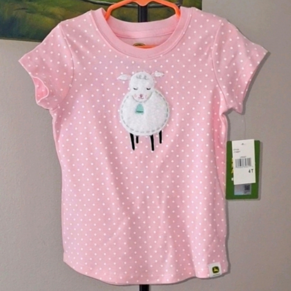 John Deere🩷🐑🤍Toddler Shirt